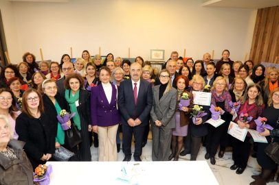 Mudanyalı kadınlar resim sergisinin gelirlerini depremzedelere bağışlayacak
