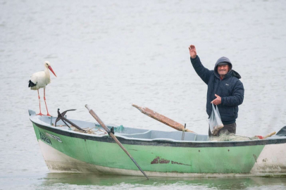 Yaren Leylek 12. kez Balıkçı Adem Amca'ya kavuştu