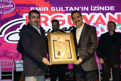 Erguvan Bayramı’na yoğun ilgi