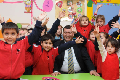 Aldığı her nefeste eğitimi düşünüyor
