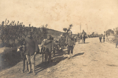 'Üzüm hoşaflı Çanakkale menüsü' yanlış, 'etli nohut, zeytinyağlı bakla' doğru