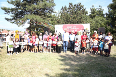 'Biz Bu Yaz Kütüphanedeyiz' katılımcılarına renkli final