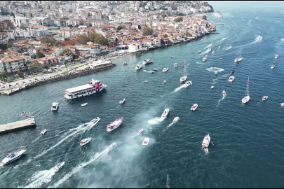 Mudanya’da 100. yıl coşkusu denize taştı