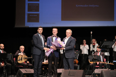 Öğretmenler, hünerlerini sahnede sergiledi