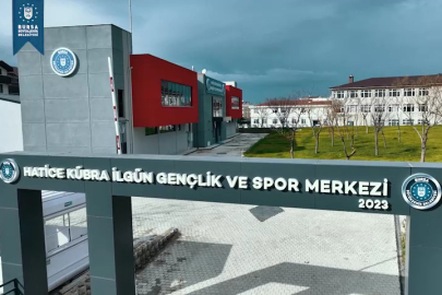 Hatice Kübra İlgün Gençlik ve Spor Merkezi açıldı