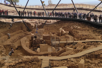 Göbeklitepe'de insan heykeli bulundu