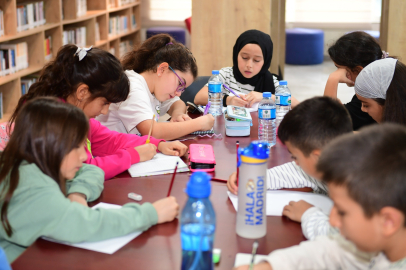 Osmangazili çocuklar hayallerini kağıda döküyor