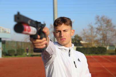 Büyükşehirli sporcu Emir tarih yazıyor