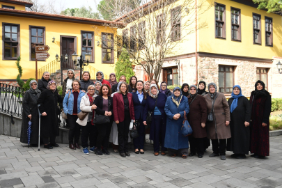 Kadınlar Osmangazi ile Bursa tarihine yolculuk yaptı