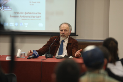 Bursa Büyükşehir’den düşünceye davet: İnsan nedir, nereden gelir?