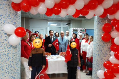 Bursa Nilüfer Kadın Korosu'ndan duygusal 23 Nisan kutlaması