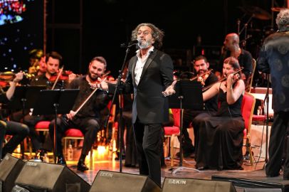 Fettah Can festivalde sahne aldı: "Yıldızım parlamasa bıçakçı olacaktım"